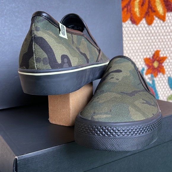 Coach Slip On Skate Sneaker In Camo Print CA011 Men’s - Picture 8 of 16